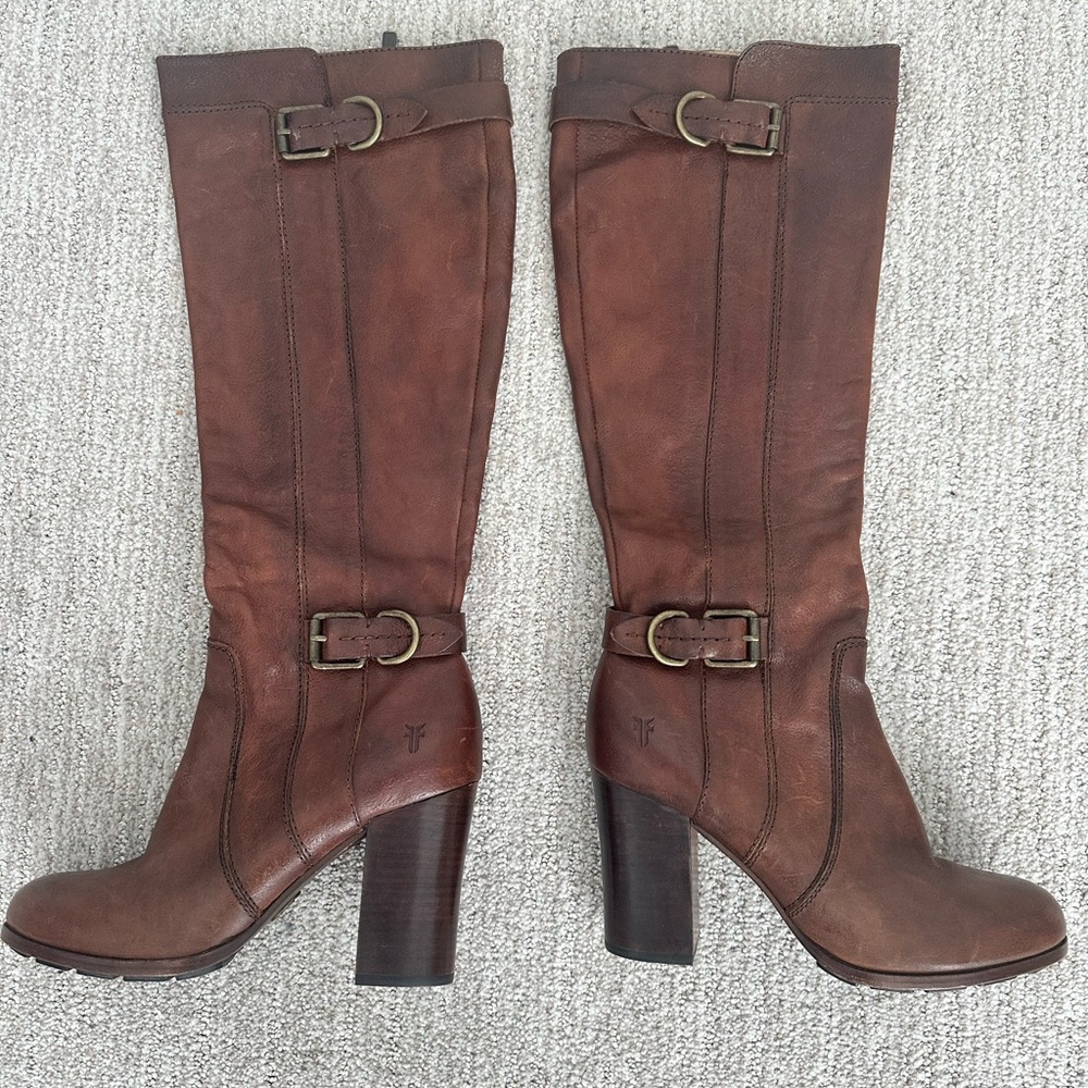 Frye Parker D Ring Tall Brown Leather Boots size 8 - 
3.5 inch heels